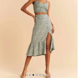 Abercrombie & Fitch Green Floral Midi Skirt